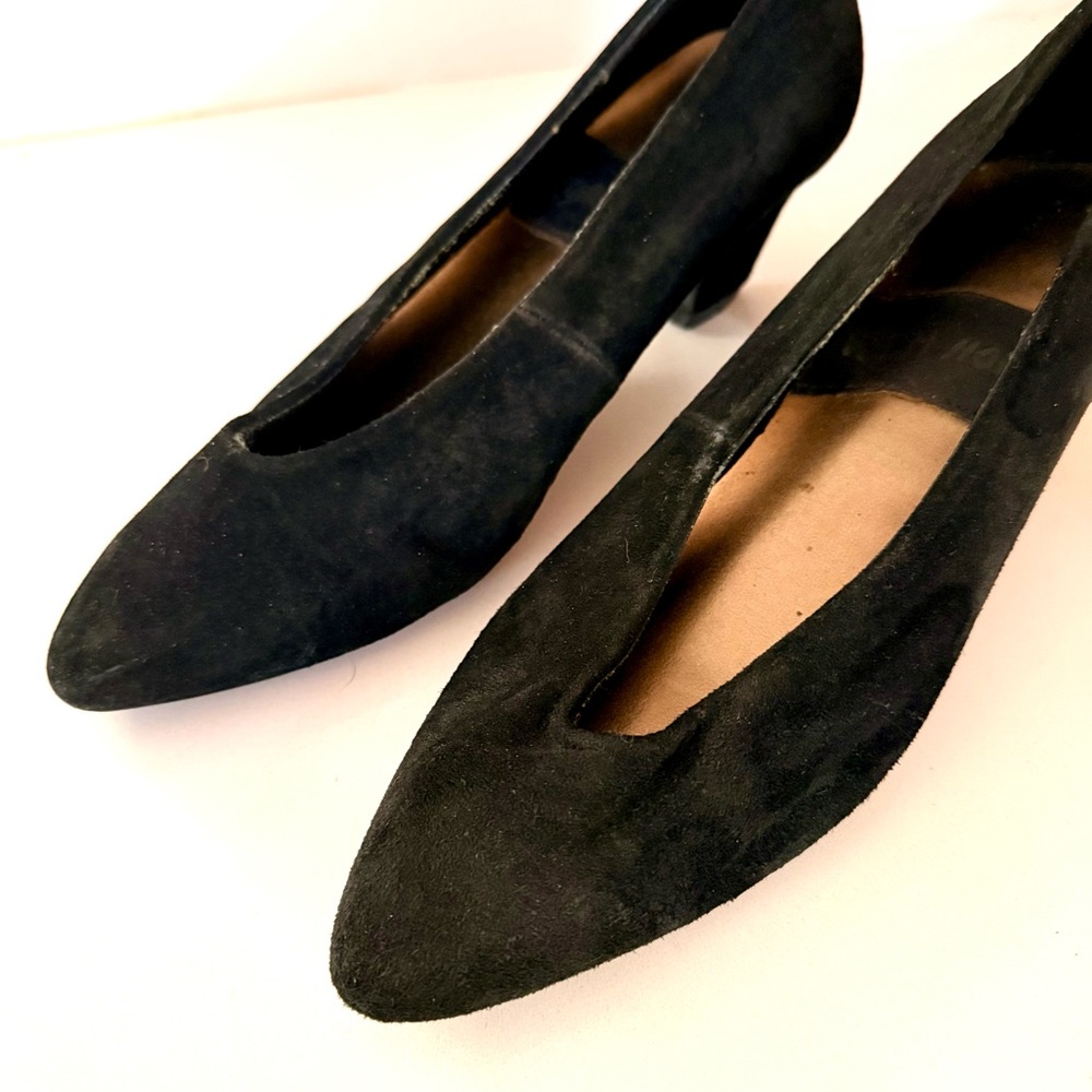 Vintage 1970s Rush Hour Express Black Suede Women's Heels Pumps